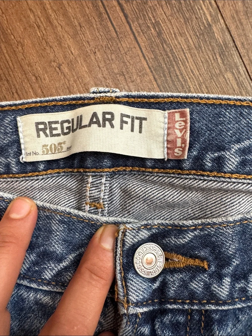 Levi's Light Wash Straight Leg Men's Jeans